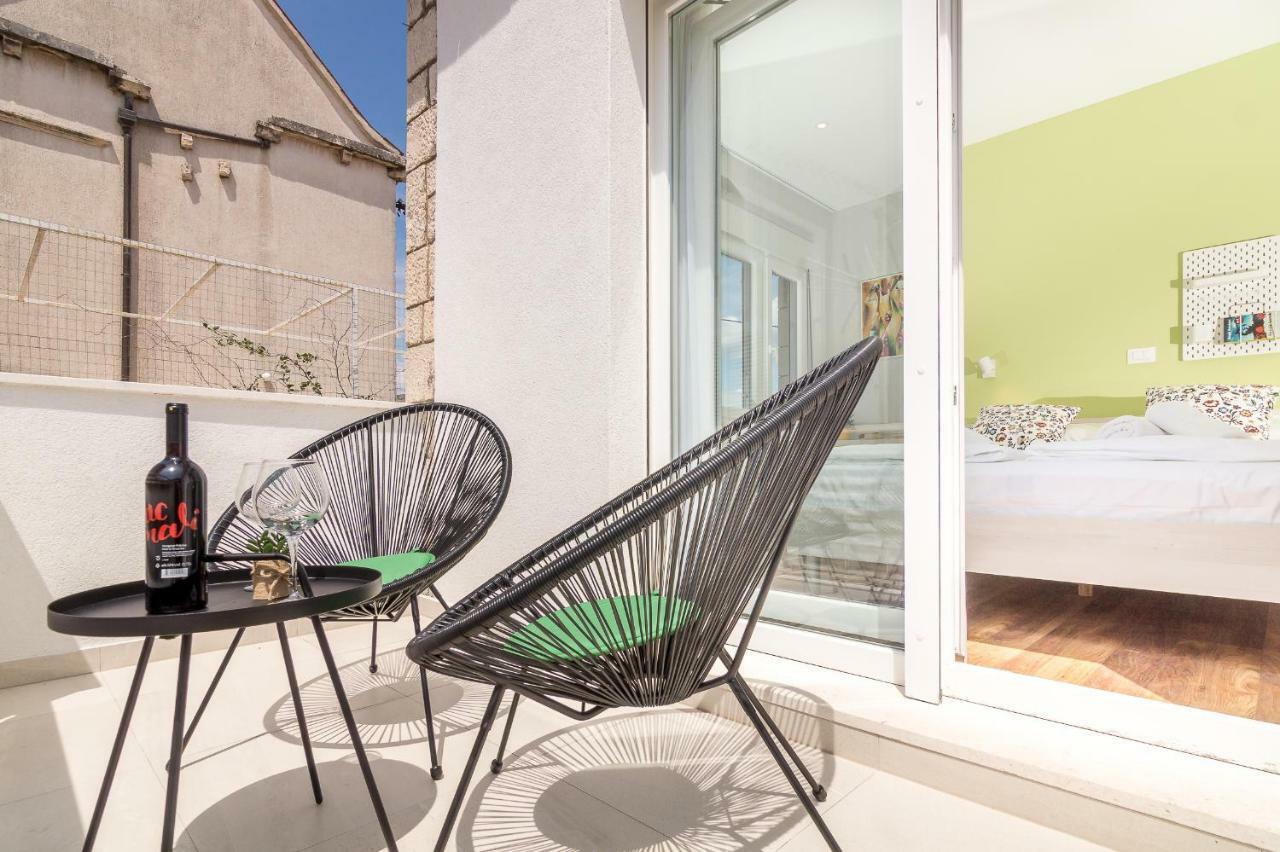 4 Elements Old Town Views Rooms Трогир Екстериор снимка