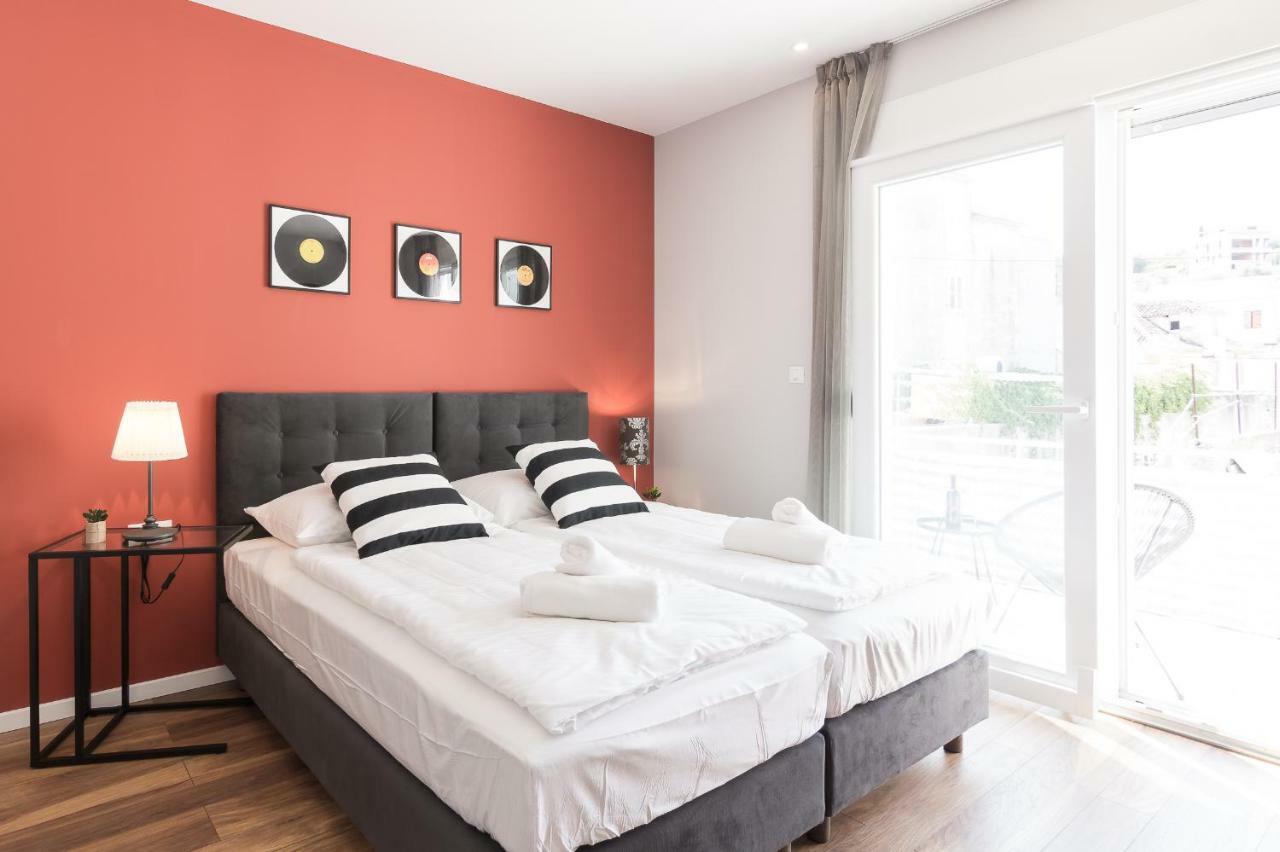 4 Elements Old Town Views Rooms Трогир Екстериор снимка
