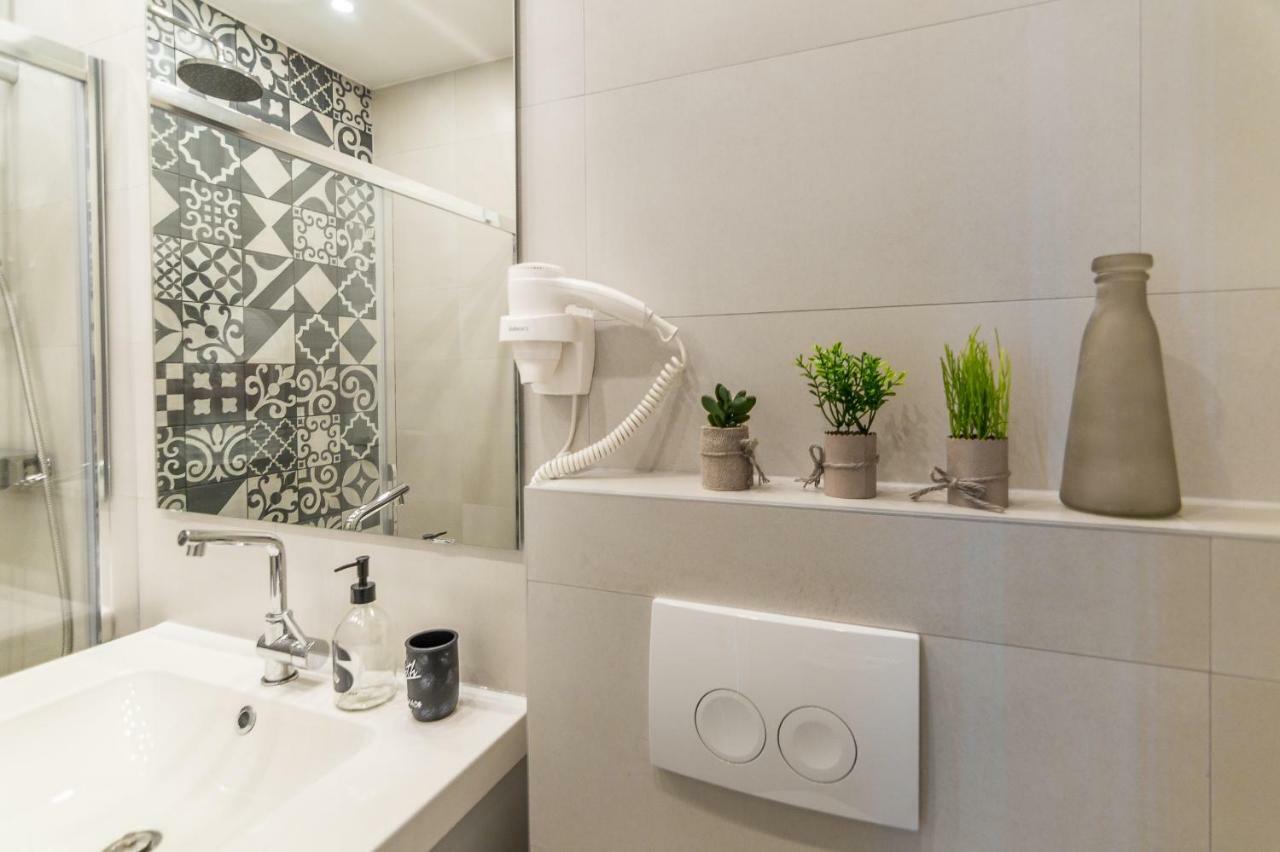 4 Elements Old Town Views Rooms Трогир Екстериор снимка