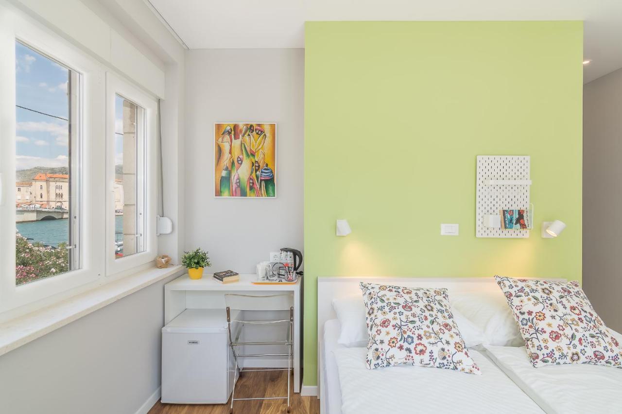 4 Elements Old Town Views Rooms Трогир Екстериор снимка